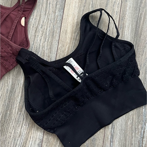 Gymshark Sports Bra - Picture 2 of 2